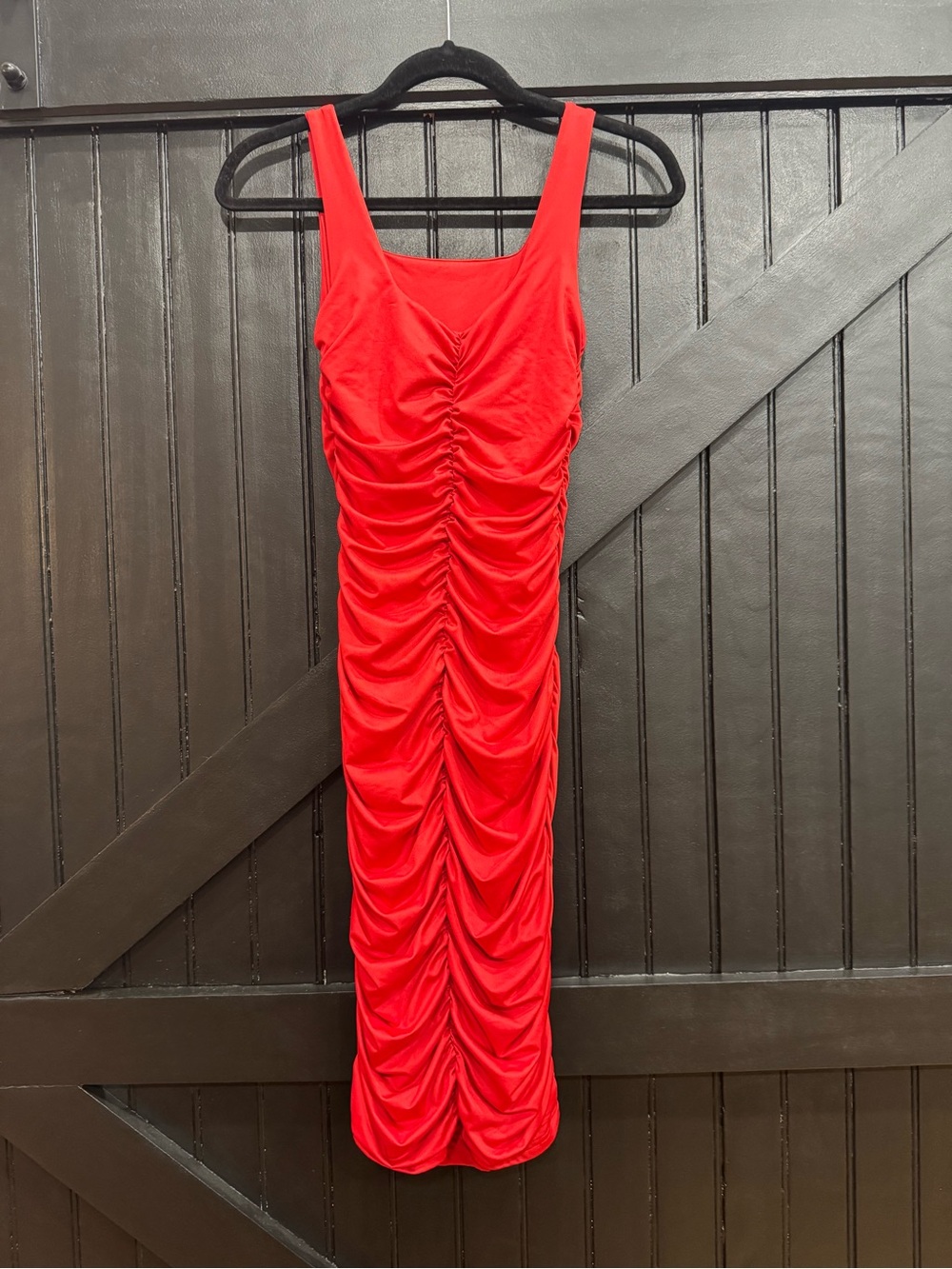 Red Ruched Midi Dress - Picture 4 of 4
